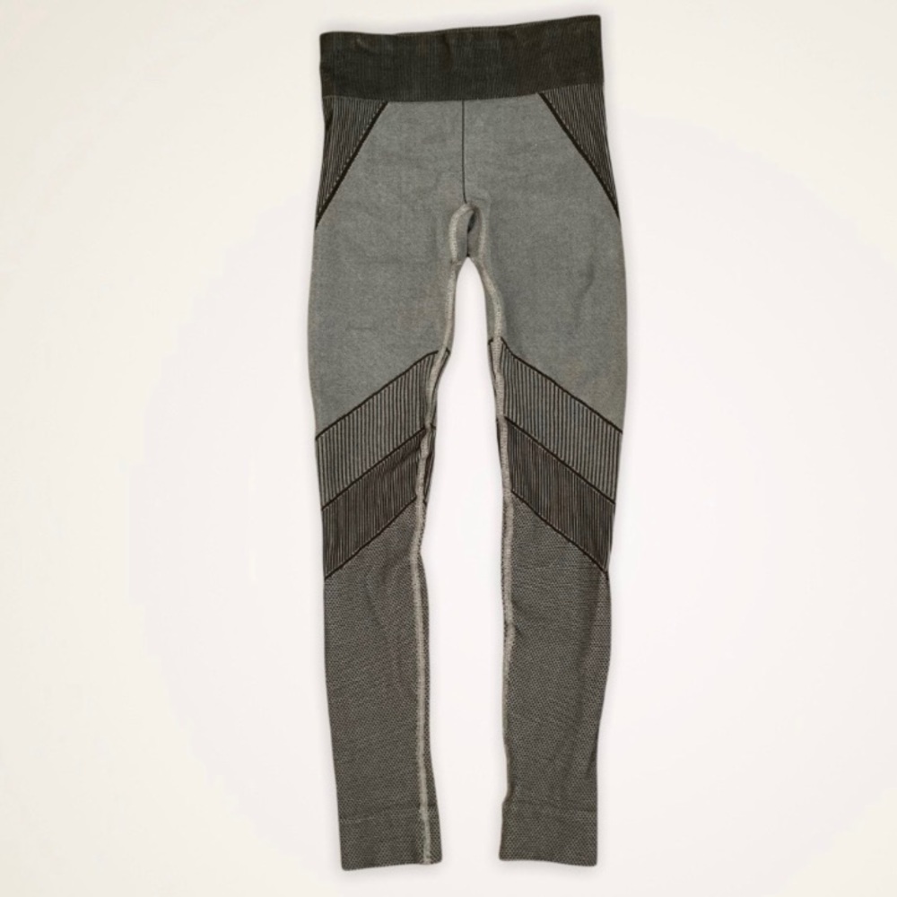 Athleta Andes High Rise Compression Leggings Women’s Small Gray Black #349588